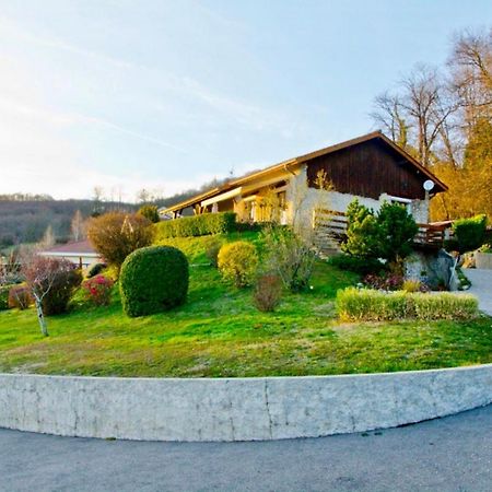 Bed and Breakfast Le Mas Dauphinois Le Grand-Lemps Exterior foto